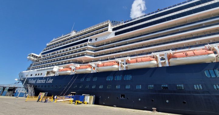 Rotterdam, Holland America Line